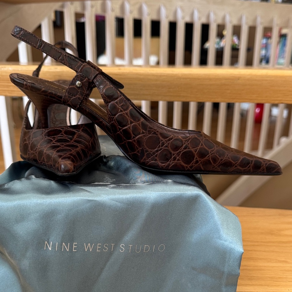 PRICE DROP: 30.00.  Nine West Studio Dark Brown Embossed Leather Slingback 9 1/2